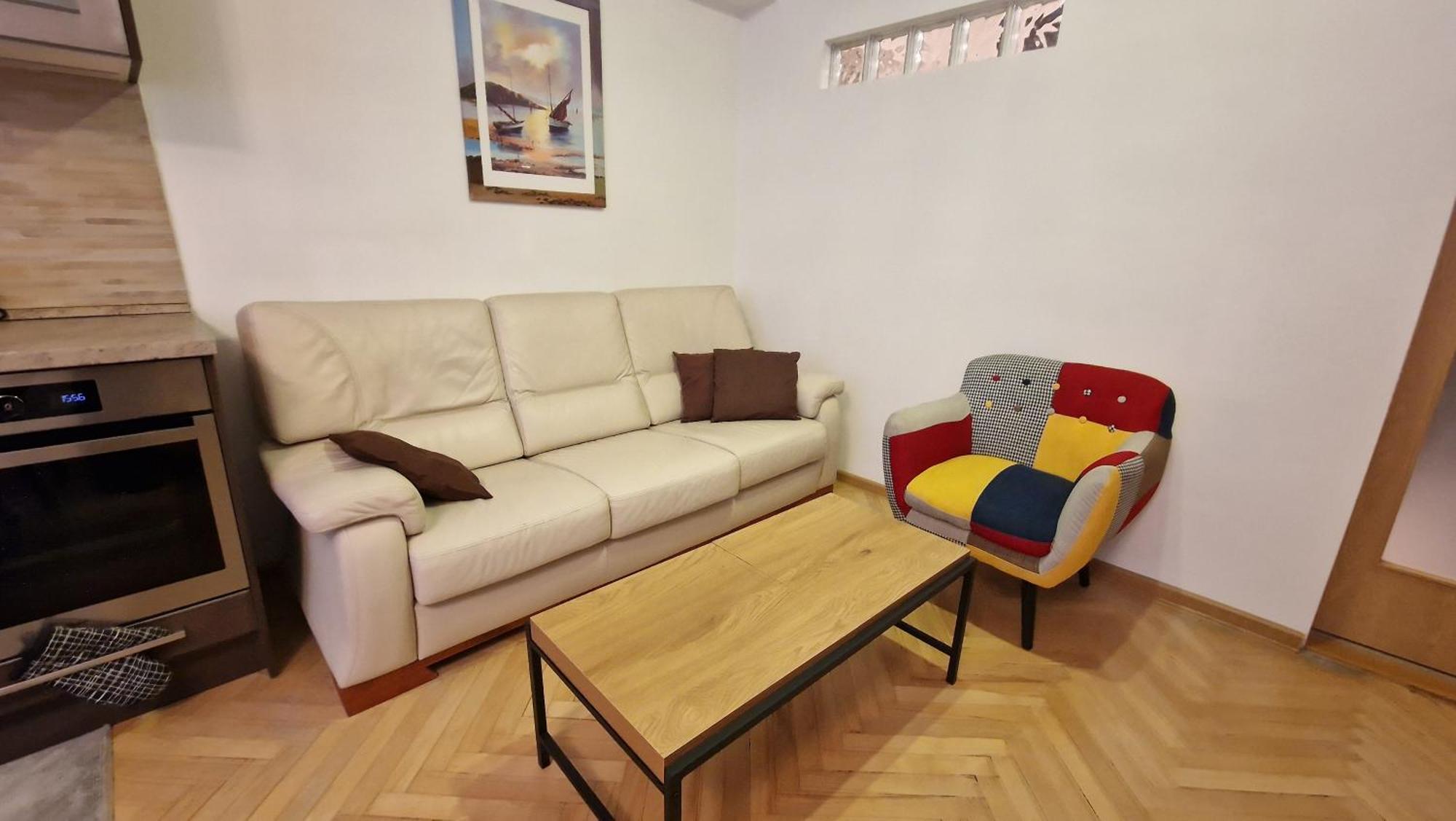 3 Room City Center Apartment By Bratislavatrip Buitenkant foto